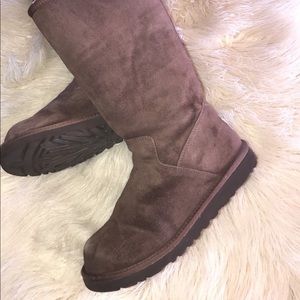 UGG Classic Australia Boots